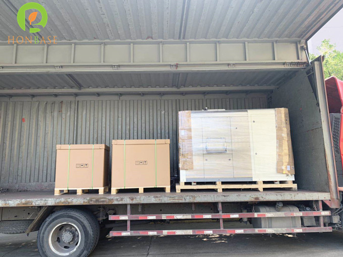 厨余垃圾处理设备 鸿本机械.jpg